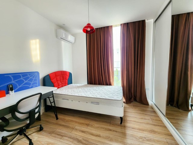 SATILIK LÜKS VILLA 3+1. GIRNE. ALSANCAK