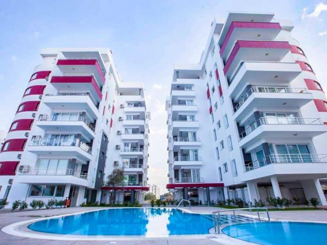 3+1 PENTHOUSE FOR RENT. KYRENIA CENTER. INSIDE THE SITE WITH POOL