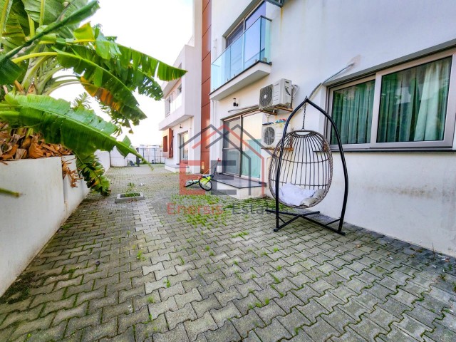 2 BEDROOM FLAT FOR SALE!!