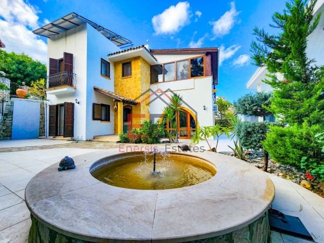 MAGNIFICENT PRIVATE VILLA FOR SALE 