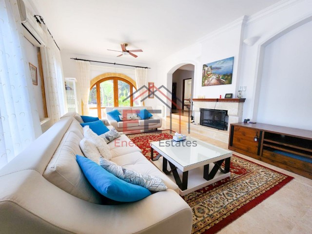 3+2 SATILIK MUHTEŞEM PRIVATE VILLA