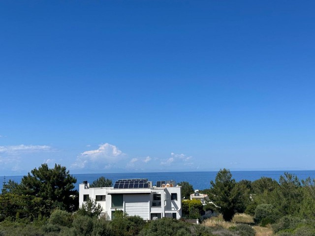 Vollmöblierte Villa zur Tagesmiete mit Berg- und Meerblick in Alsancak