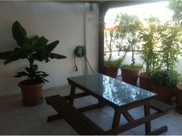 Nicosia Hamitköy Fully furnished luxury studio penthouse, close to CIU & NEU, Market and Bus stops, Free internet