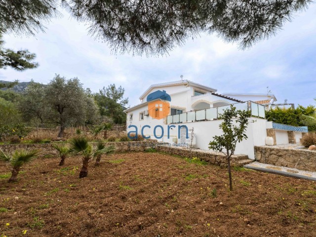 Peace and Quiet In The Forest With Sea and Mountain Views.