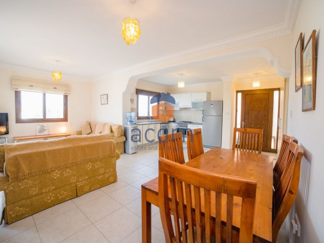 Bright And Airy 2 Bedroom Two Bathroom Garden Apartment, Esentepe