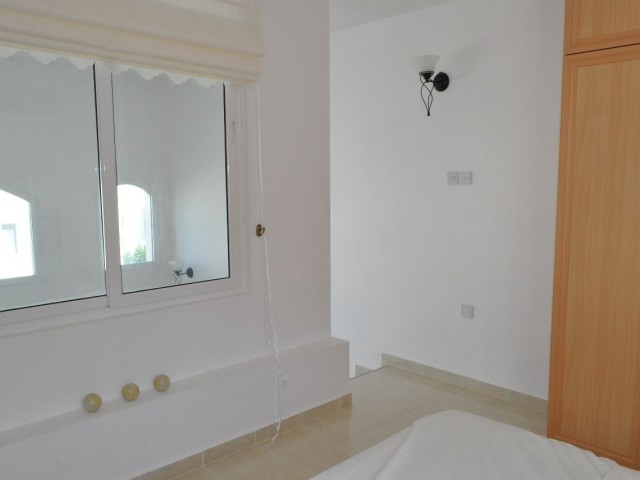 Immaculate 2 Bedroom Apartment On Quiet Boutique Site