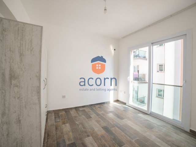 Schöne und moderne 2-Zimmer-Wohnung im 4. Stock mit großem Balkon und fußläufiger Entfernung zu allen Annehmlichkeiten