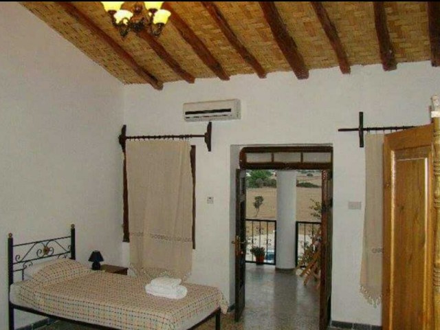 KARPAZ FARM GUEST HOUSE ** 