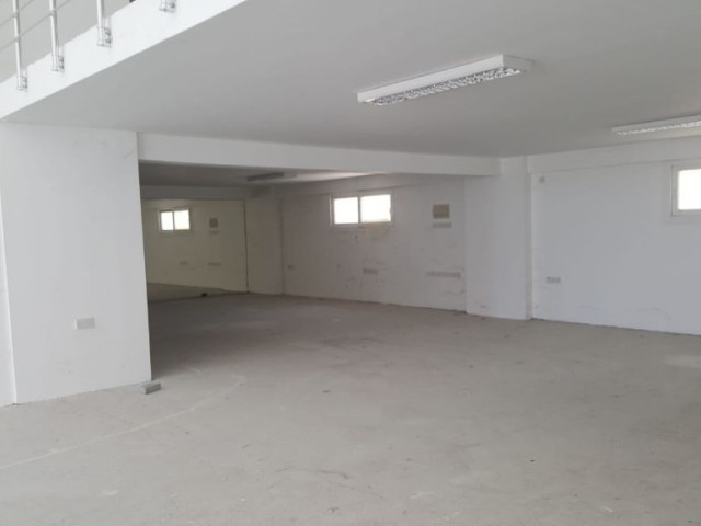 600 SQUARE METERS OF SENDELI DUUKKAN FOR RENT IN THE KYRENIA STRAIT ** 