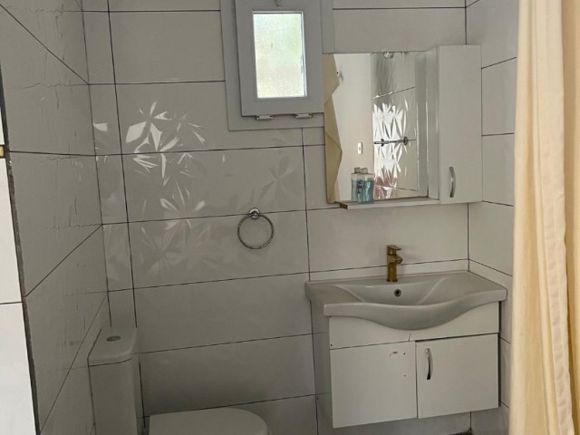 Rental 1+1 seprate house in Gulseren with bathtub 