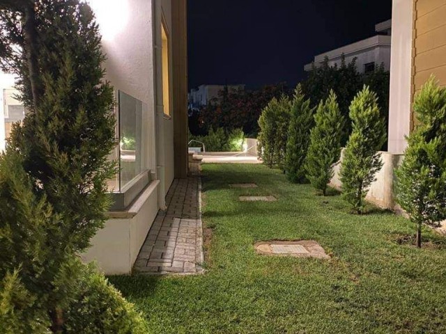 alsancak da deniz mazarali satilik villa