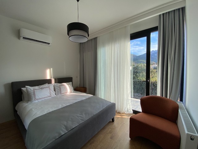 Moderne und 3-Zimmer-Villa zum Verkauf, 10 Minuten zu Fuß vom Zentrum von Kyrenia ** 