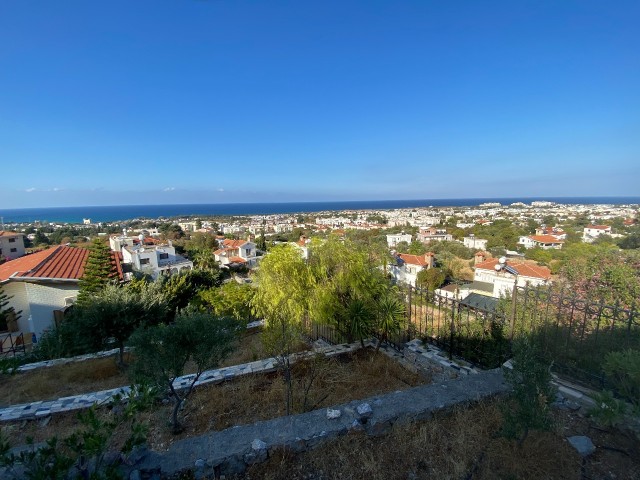 5 Bedroom Detached House With Sea View At The Foot Of The Mountain In Lapta ** 