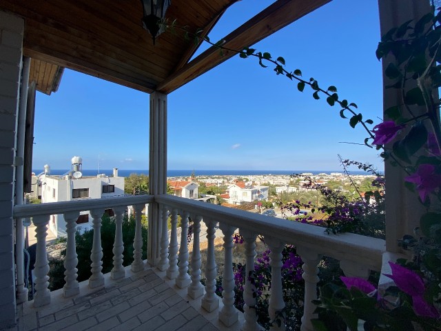 5 Bedroom Detached House With Sea View At The Foot Of The Mountain In Lapta ** 