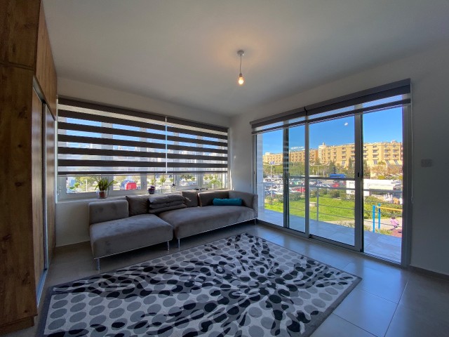 3 bedroom penthouse for sale with great potential within walking distance to the sea ** 