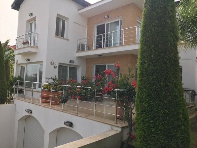 Private house with stylish landscaping in a prestigious neighborhood close to the sea in Çatalköy ** 