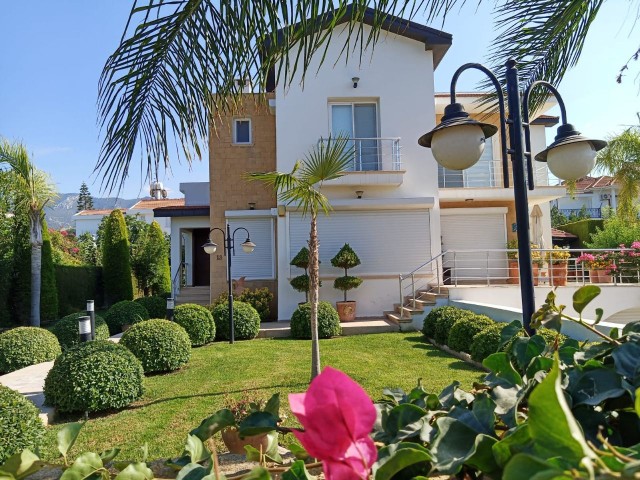 Private house with stylish landscaping in a prestigious neighborhood close to the sea in Çatalköy ** 