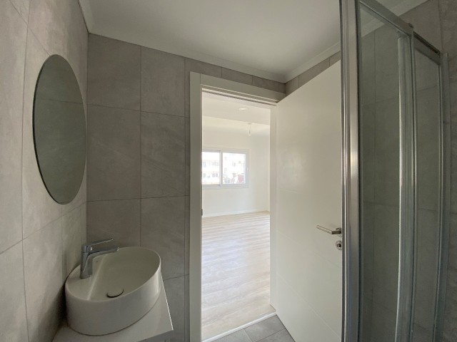 A Spacious and Convenient 2-Bathroom and 2-Bedroom Ready-to-Move Decker Apartment in Kyrenia Central ** 