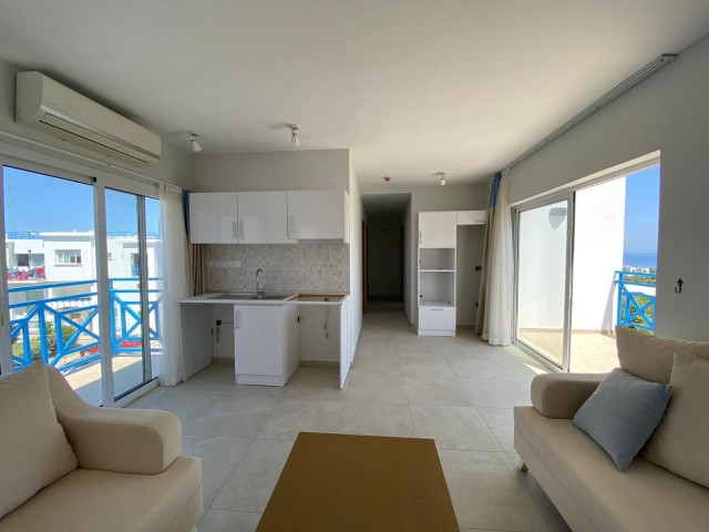 Spacious Penthouse Apartment for Sale with Sea and Mountain Views, Located on the Site in Alsancak, Kyrenia ** 