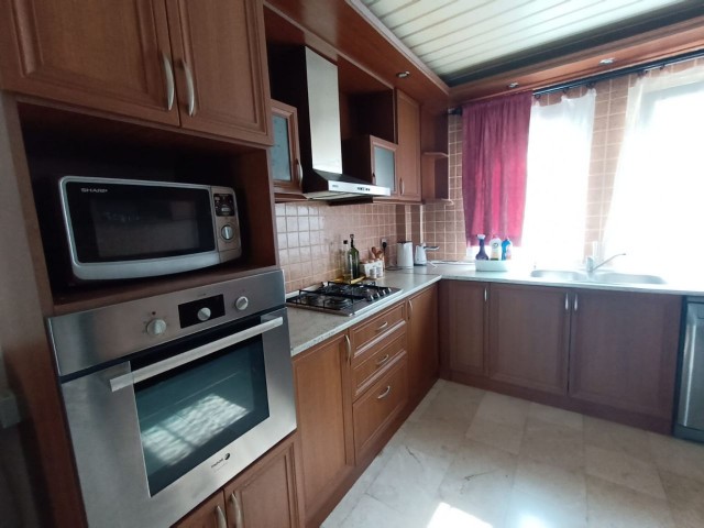 Villa zu vermieten mit Sauna Kyrenia-Edremit ** 