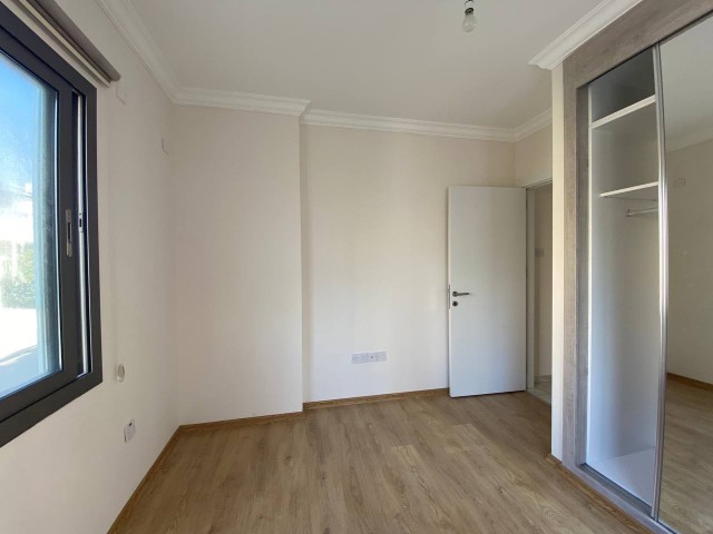 Unsere 2-Zimmer-Wohnung Mit Zentraler Lage In Kyrenia ** 