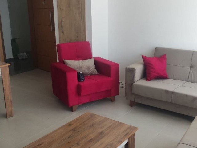  Lefkosa 2+1'de kiralık daire