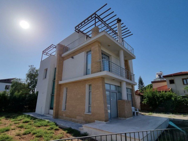 Triplex Villa with 4 Bedrooms, 2 Separate Kitchen Partitions and Large Jacuzzi in Famagusta Tuzla 