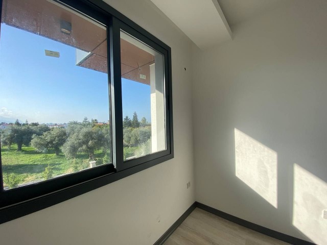 Penthouse zu verkaufen in Ozankoy, Kyrenia mit 2 Schlafzimmern und 50m2 Terrasse, bereit zum Einzug und bereit zu vermieten.