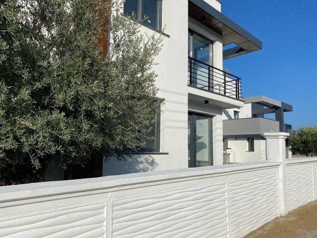 Penthouse for sale in Ozankoy, Kyrenia with 2 Bedrooms and 50m2 Terrace ready to move in and ready to rent