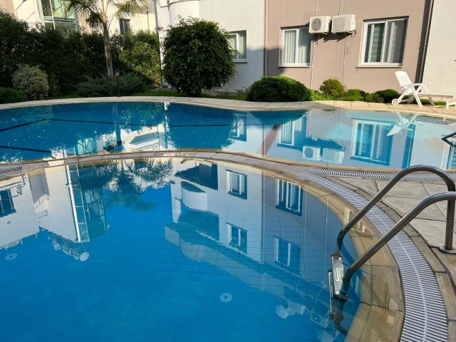 Alsancak 1+1 WI-FI + Swimming Pool 