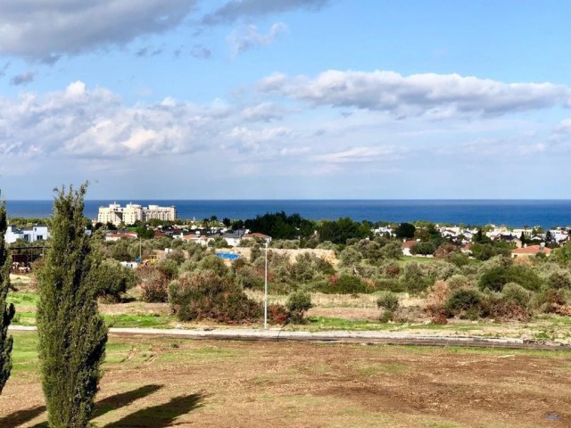 Unsere gleichwertigen und türkischen Eigentumsgrundstücke zum Verkauf in Ozanköy, Girne