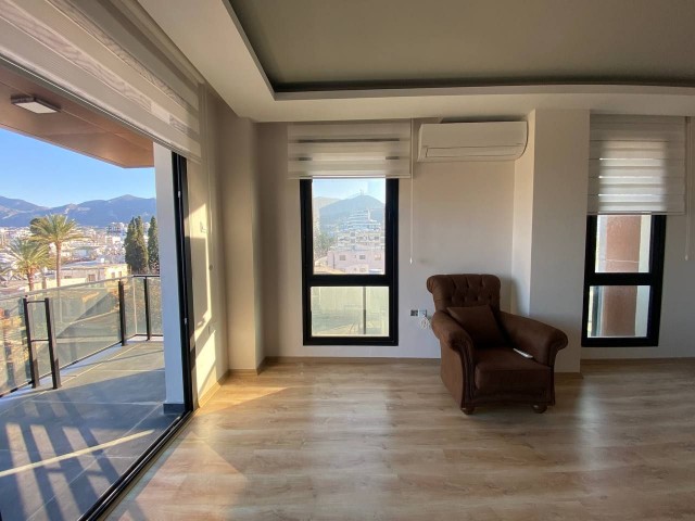 2 Bedroom Apartment in Kyrenia Center, within walking distance to the harbor and extremely central location around Colony Hotel ** 