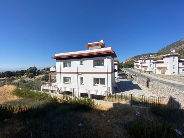 Spacious 3 Bedroom Villas in Kyrenia Ağırdağ with and without a basement in the Hill Region