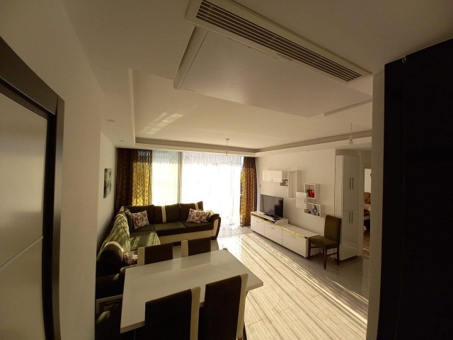 Unser komfortables 1-Zimmer-Apartment mit Berg- und Meerblick in einer gepflegten Anlage mit Pool in Lapta, Kyrenia