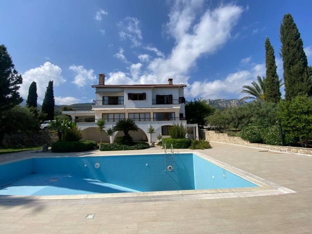 Furnished  6-Bedroom Duplex Villa for Rent with Pool, Mountain and Sea Views on 5 Decares of Land in Girne Zeytinlik with Separate House for Guest House/Maid