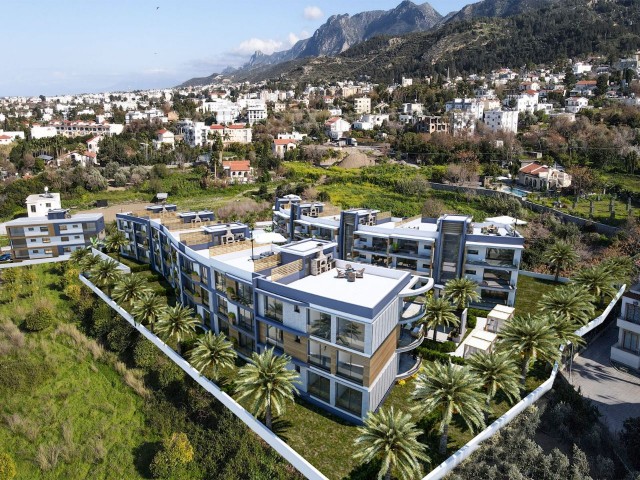 Unser neues Projekt in Girne Lapta, in der Nähe der Hauptstraße mit doppelter Aussicht, alle Apartments mit Pool direkt am Meer