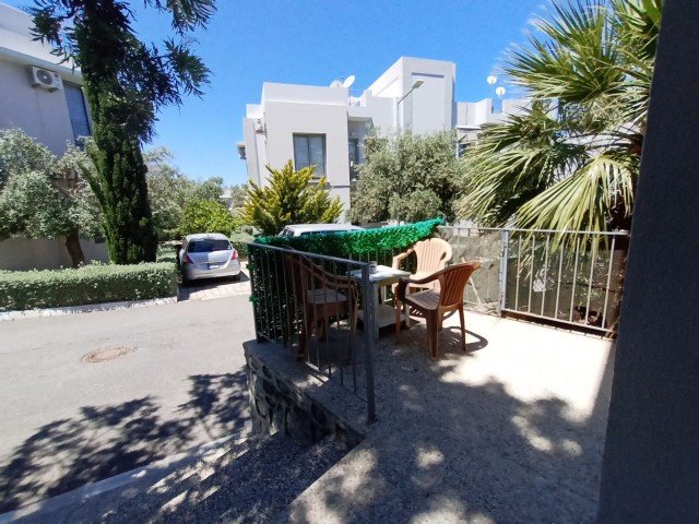 Flat To Rent in Alsancak, Kyrenia