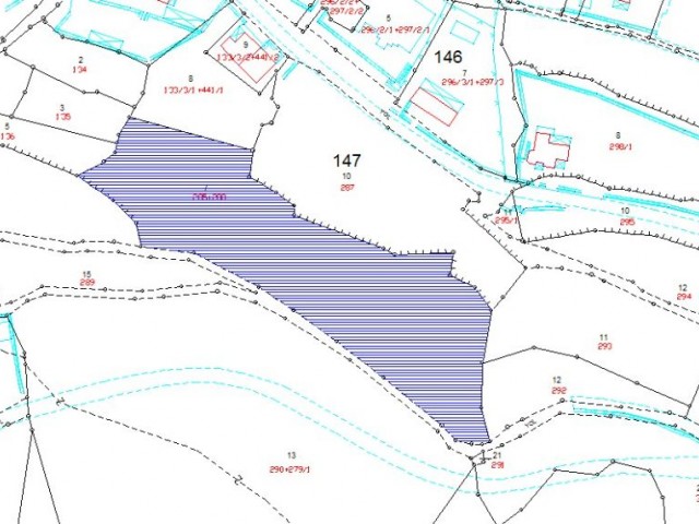 Girne LAPTA'danın en tepesinde full manzaralı muhteşem bir arazi 4 dönüm yüksek imarlı