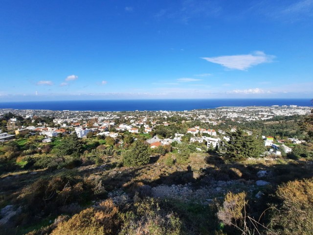 A magnificent land with a full view at the top of Kyrenia LAPTA, 4 decares with high zoning