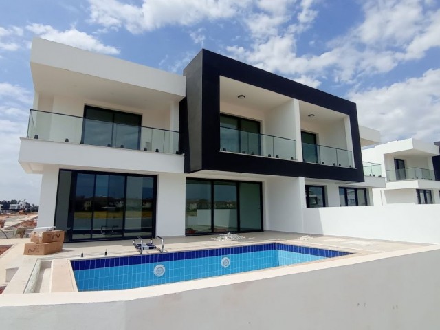 Full + full twin villa for sale within the site, delivered after 2 months, in Famagusta YENİ BOĞAZİÇİ region, from the owner with payment option