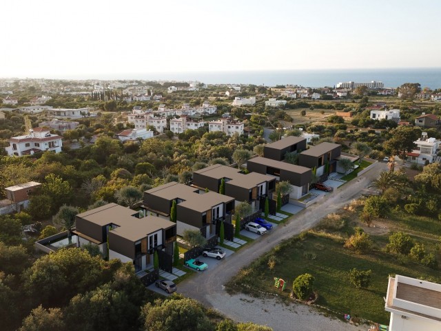 Begrenzte Anzahl moderner Doppelhaushälften mit Meer- und Bergblick zum Verkauf in Lapta – Kyrenia