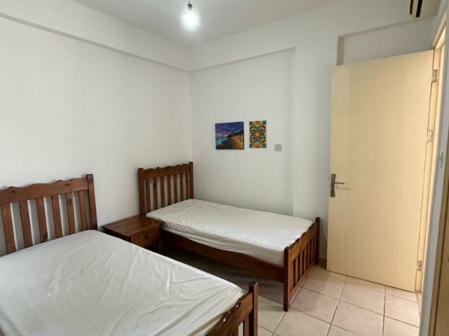 Charmantes Strandapartment mit 3 Schlafzimmern und Garten in Esentepe, Kyrenia