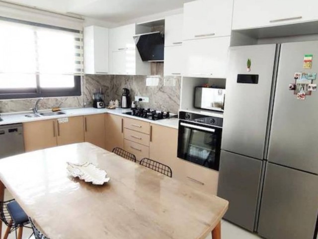 Fully Furnished Ready to move 3 Bed Stunning Penthouse with Pool in Zeytinlik - Kyrenia