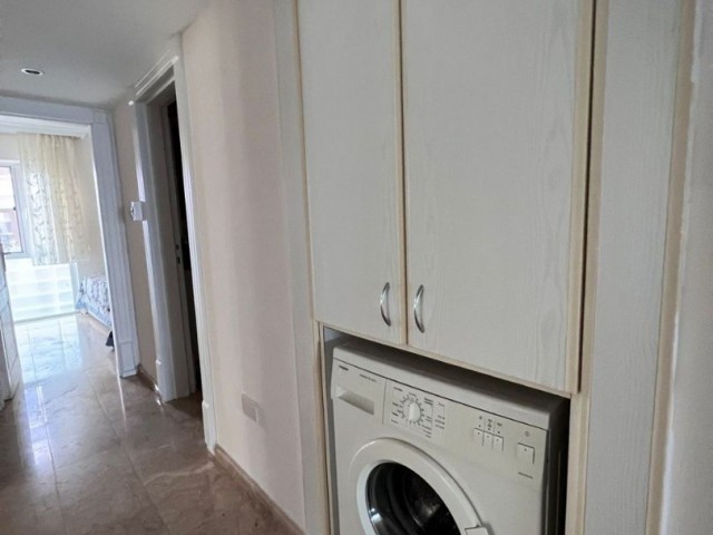 Girne'de Denize Sıfır Full Eşyalı 3 Yatak Odalı Penthouse