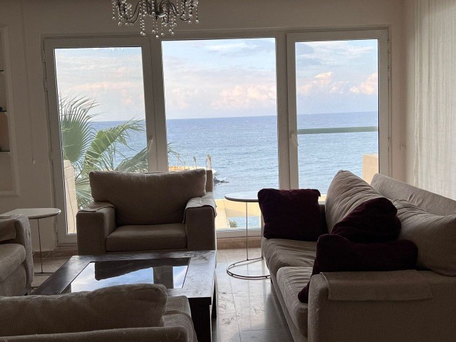 Fully Furnished 3 bed Penthouse infront of Sea in Kyrenia