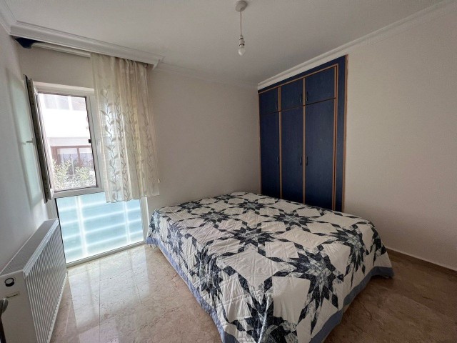 Girne'de Denize Sıfır Full Eşyalı 3 Yatak Odalı Penthouse