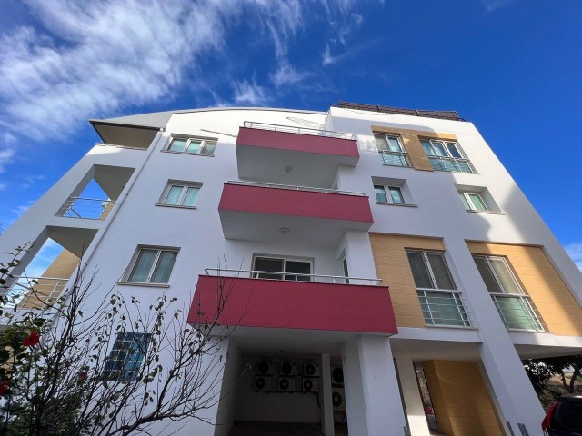 Girne'de Denize Sıfır Full Eşyalı 3 Yatak Odalı Penthouse