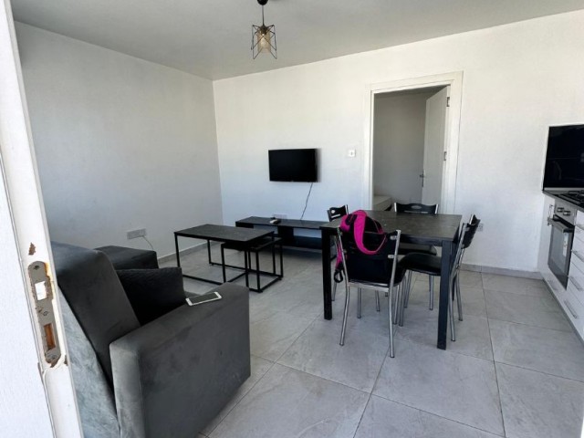 1+1 flat for rent with monthly payment in a central location, 2 minutes walking distance from the main road in Karaoğlanoğlu, Kyrenia