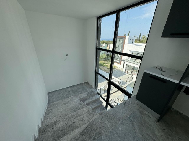 Çatalköy özel site içerisinde yeni bitmiş taşınmaya hazır 4+1 villa    ----Tek yetkili----