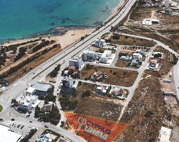1 Dekar-Grundstück mit Gewerbegenehmigung zum Verkauf in der prestigeträchtigsten Lage in der Long Beach-Region von Iskele